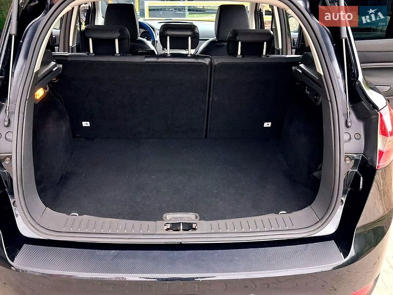 Внедорожник / Кроссовер Ford Kuga 2010 в Бучаче