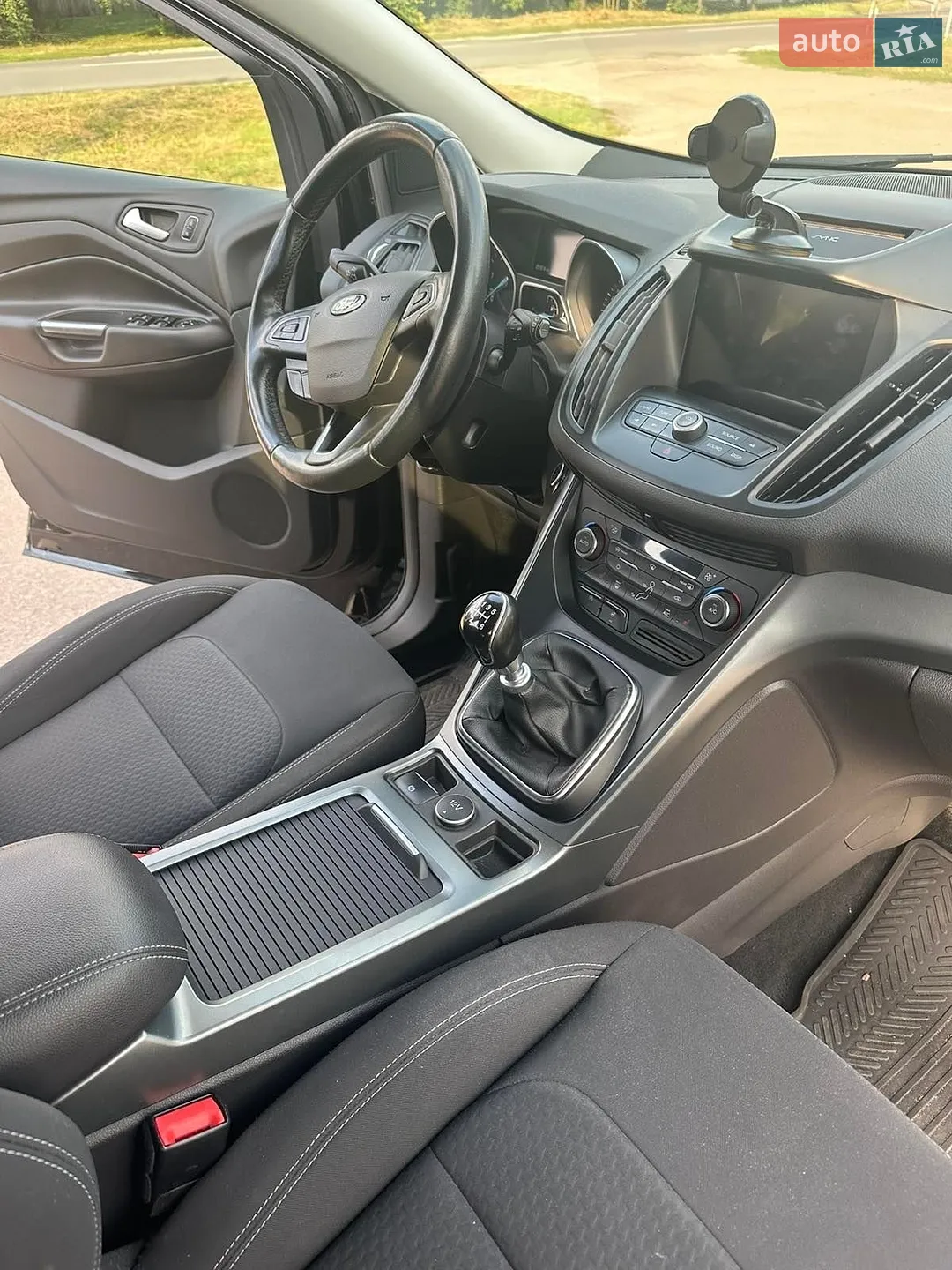 2017 Ford Kuga - мініатюра 17