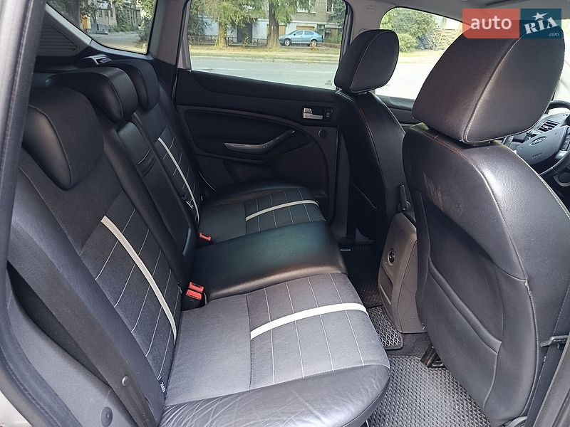 Внедорожник / Кроссовер Ford Kuga 2009 в Запорожье