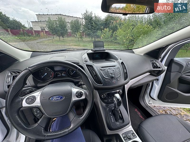 Позашляховик / Кросовер Ford Kuga 2015 в Овручі