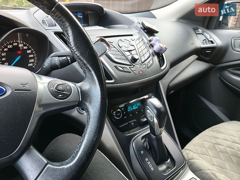 Позашляховик / Кросовер Ford Kuga 2013 в Житомирі