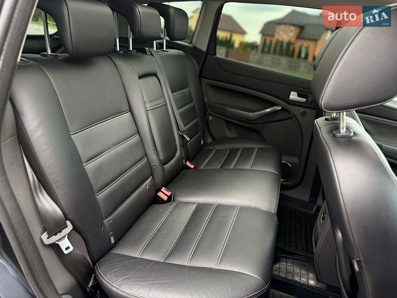 Позашляховик / Кросовер Ford Kuga 2010 в Львові