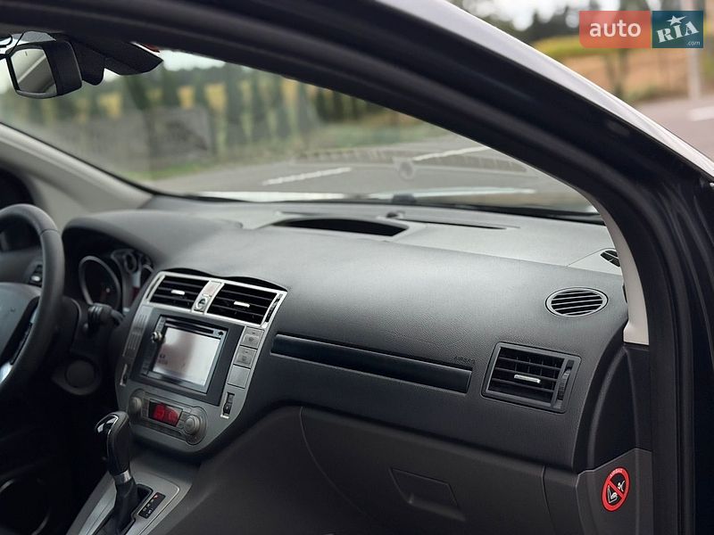Позашляховик / Кросовер Ford Kuga 2010 в Львові