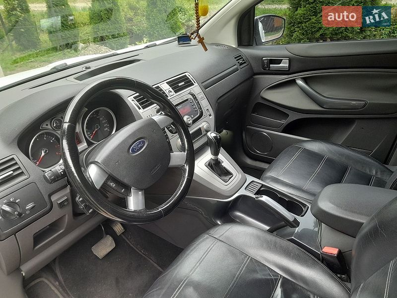 Внедорожник / Кроссовер Ford Kuga 2010 в Хусте