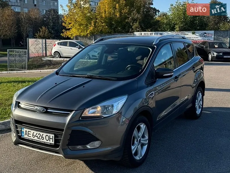 Ford Kuga 2016