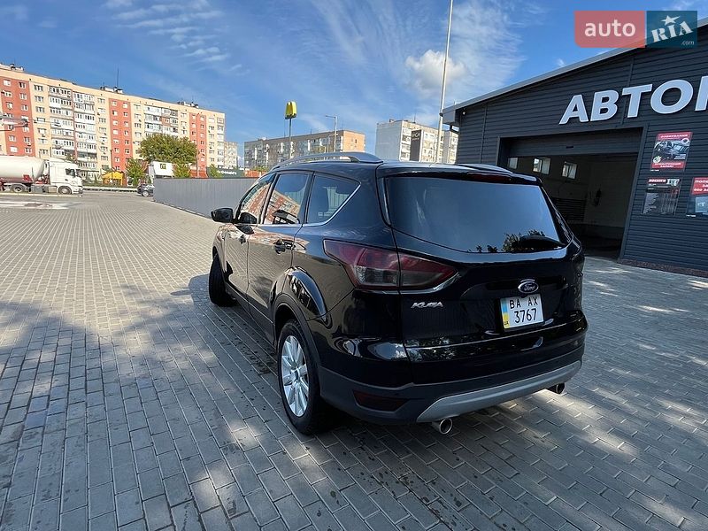 Позашляховик / Кросовер Ford Kuga 2014 в Олександрії