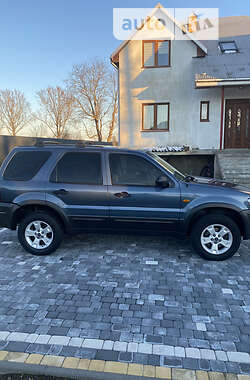 Внедорожник / Кроссовер Ford Maverick 2004 в 