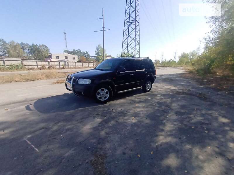 Позашляховик / Кросовер Ford Maverick 2003 в Мені