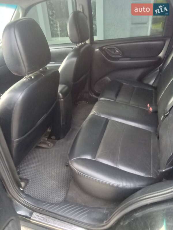 Внедорожник / Кроссовер Ford Maverick 2006 в Благовещенском