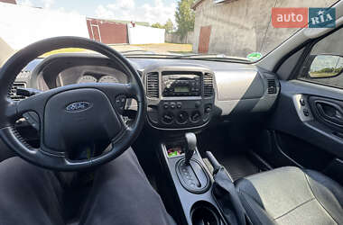 Внедорожник / Кроссовер Ford Maverick 2005 в 