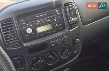 Внедорожник / Кроссовер Ford Maverick 2003 в 