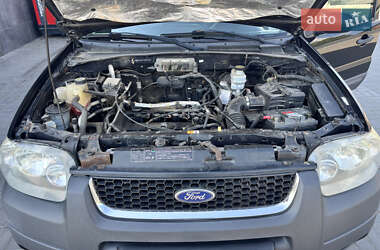 Внедорожник / Кроссовер Ford Maverick 2007 в 