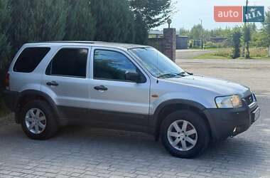 Внедорожник / Кроссовер Ford Maverick 2003 в 