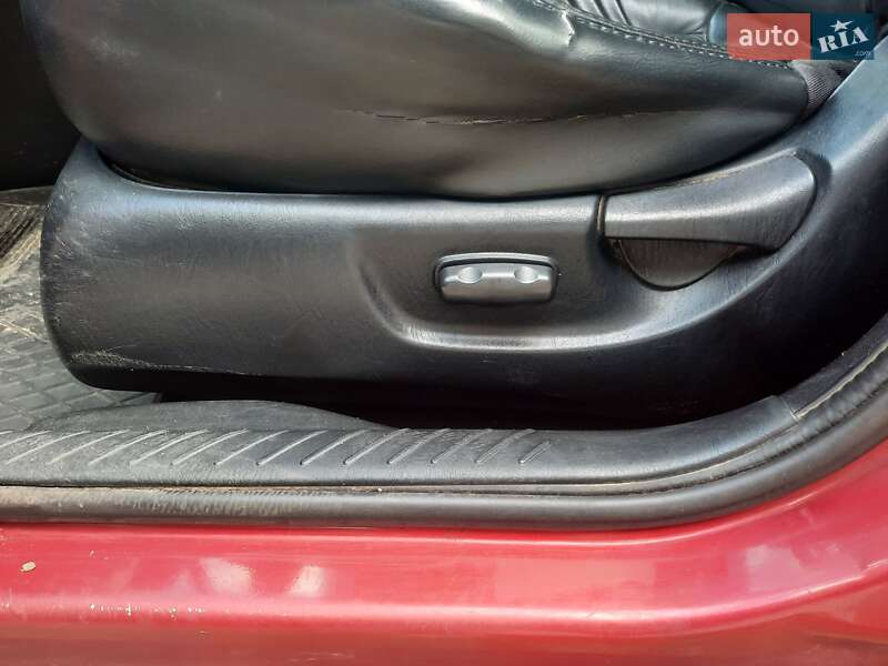 Внедорожник / Кроссовер Ford Maverick 2003 в Костополе