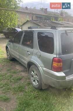 Внедорожник / Кроссовер Ford Maverick 2005 в 