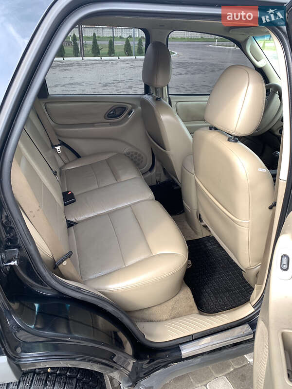 Позашляховик / Кросовер Ford Maverick 2005 в Львові