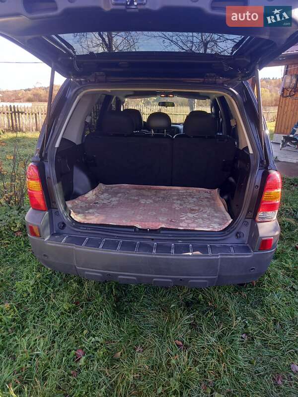 Позашляховик / Кросовер Ford Maverick 2005 в Калуші фото 11 Позашляховик / Кросовер Ford Maverick 2005 в Калуші