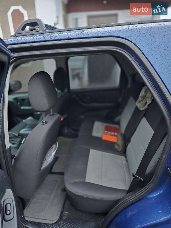 Позашляховик / Кросовер Ford Maverick 2007 в Чуднові