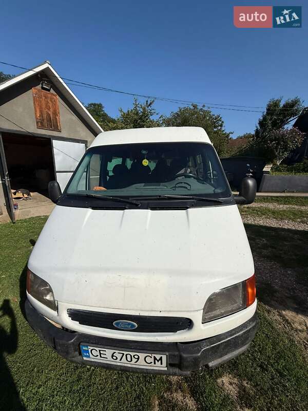 Микровэн Ford Model A 1997 в Окне фото Микровэн Ford Model A 1997 в Окне