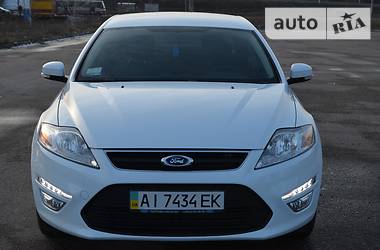 Седан Ford Mondeo 2012 в Киеве