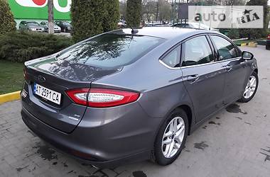 Седан Ford Mondeo 2014 в Ивано-Франковске