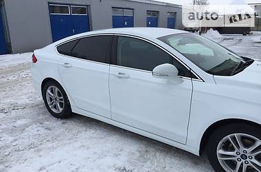 Лифтбек Ford Mondeo 2015 в Чернигове