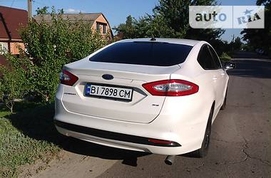 Седан Ford Mondeo 2016 в Полтаве