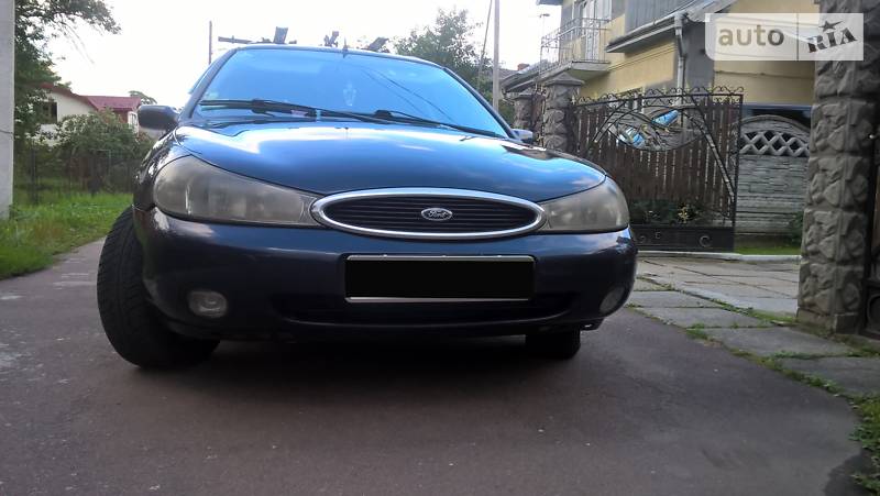 Універсал Ford Mondeo 1999 в Калуші