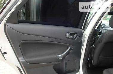 Універсал Ford Mondeo 2010 в 
