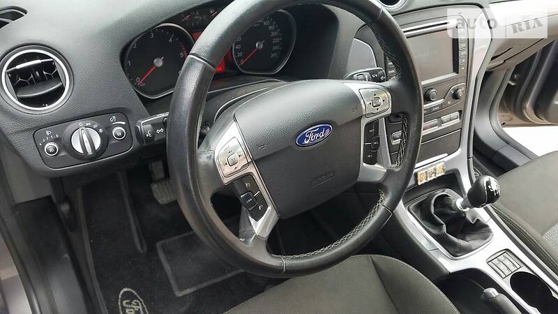 Универсал Ford Mondeo 2013 в Малине
