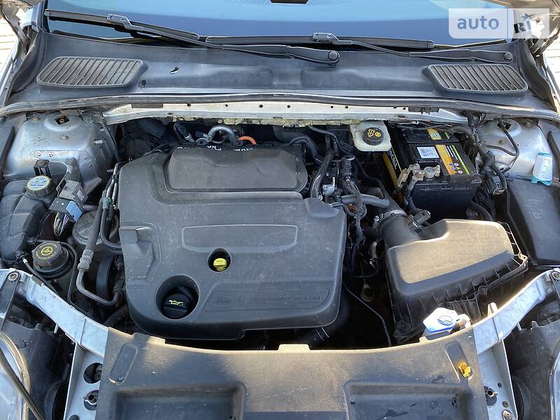 Універсал Ford Mondeo 2010 в Луцьку