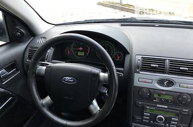 Хетчбек Ford Mondeo 2006 в 