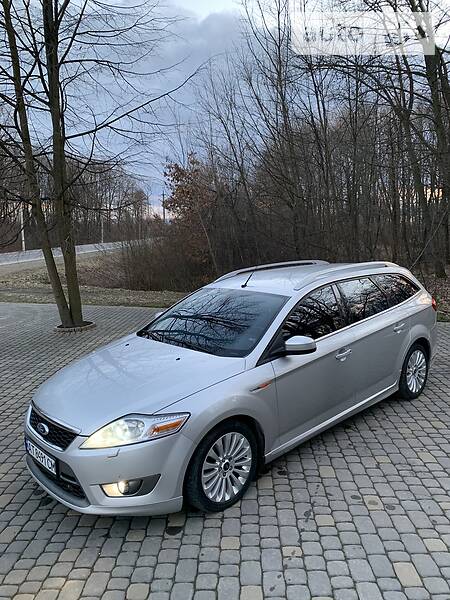 Універсал Ford Mondeo 2010 в Коломиї