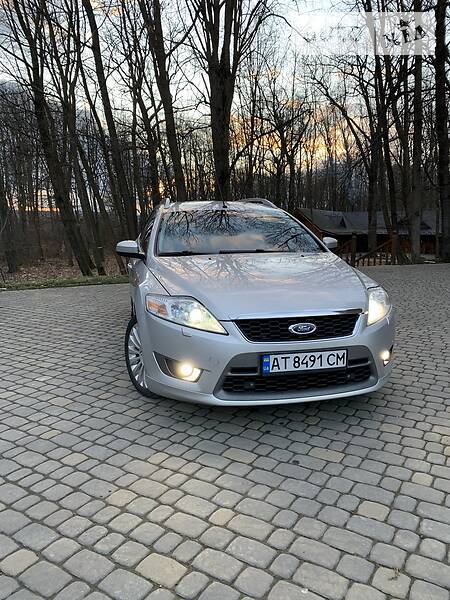 Універсал Ford Mondeo 2010 в Коломиї