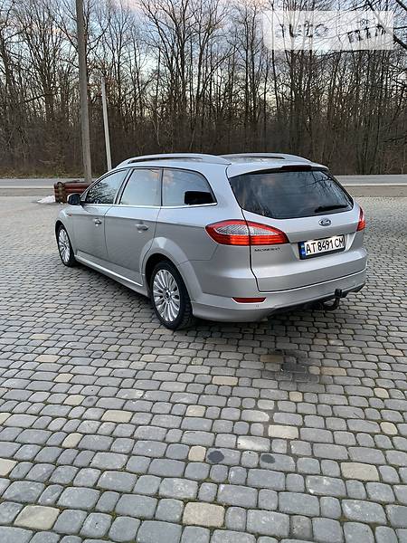 Універсал Ford Mondeo 2010 в Коломиї