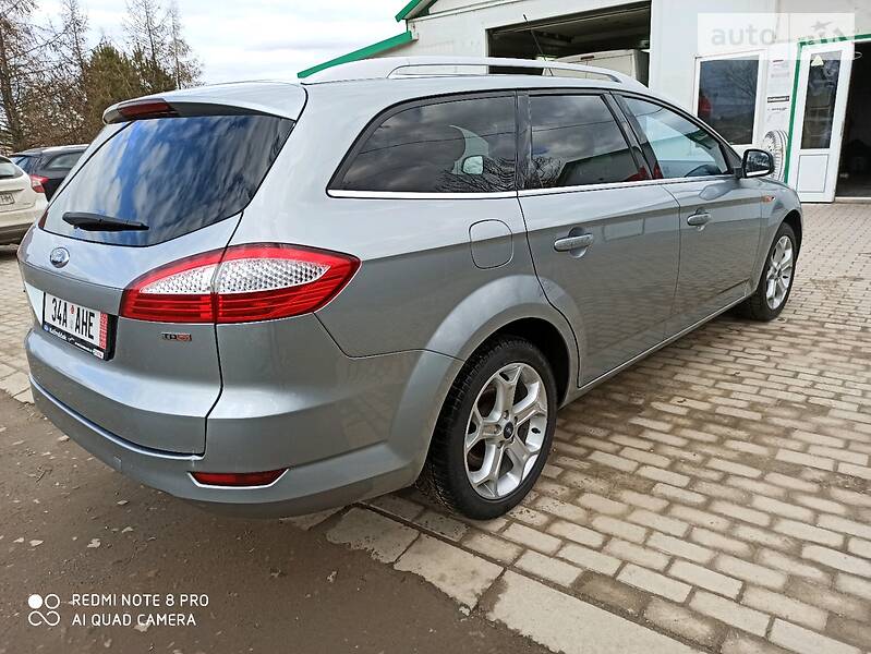 Седан Ford Mondeo 2010 в Дрогобичі
