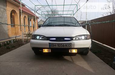 Седан Ford Mondeo 1993 в 
