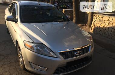 Седан Ford Mondeo 2010 в 