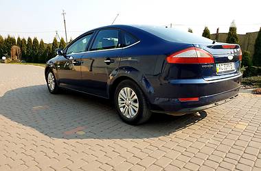 Лифтбек Ford Mondeo 2008 в 