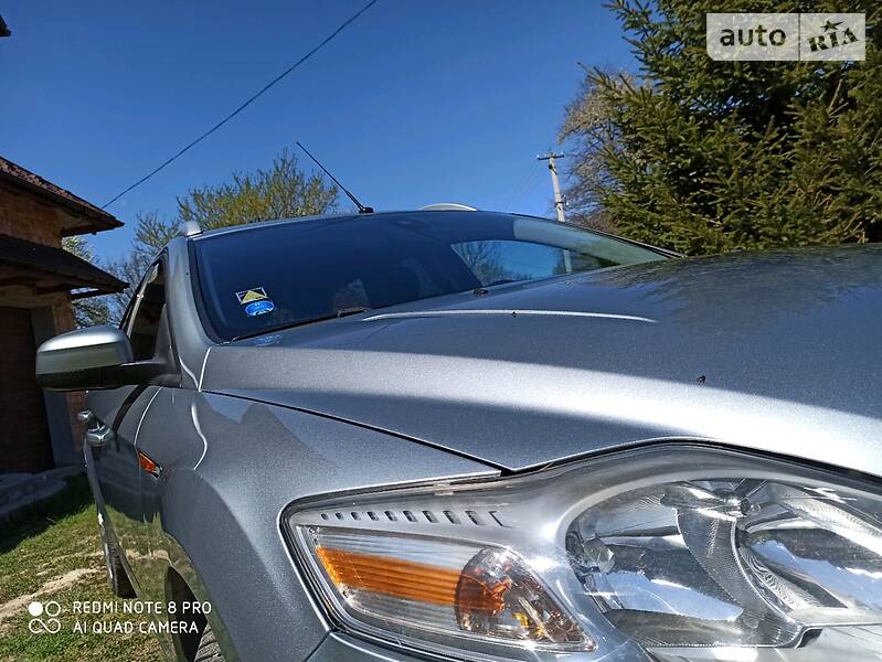 Седан Ford Mondeo 2010 в Дрогобичі