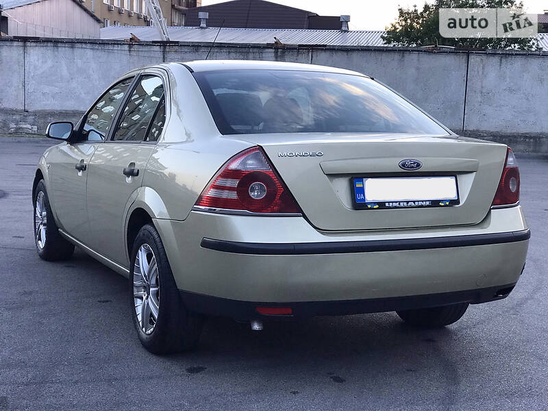 Седан Ford Mondeo 2006 в Києві