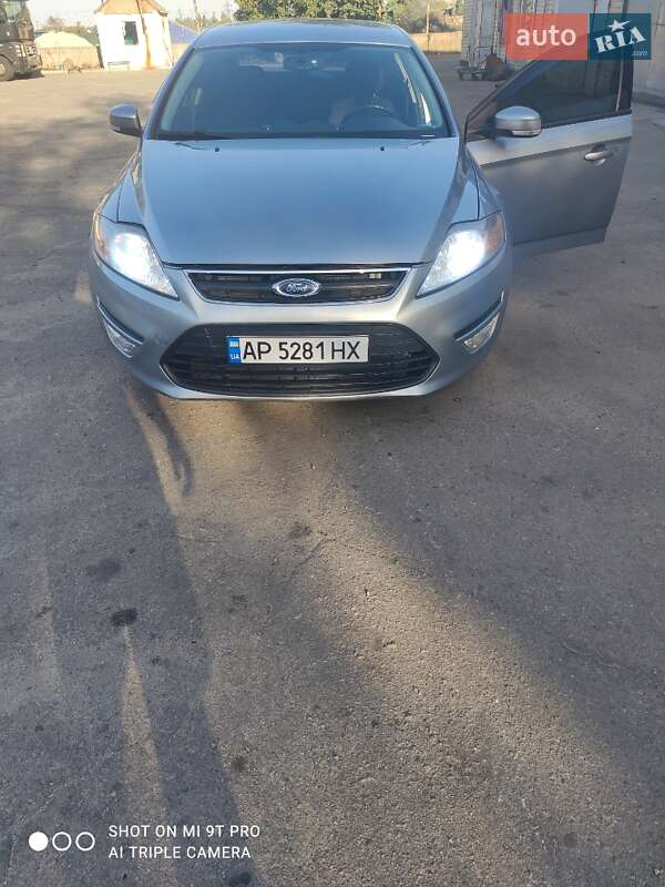 Седан Ford Mondeo 2011 в Киеве