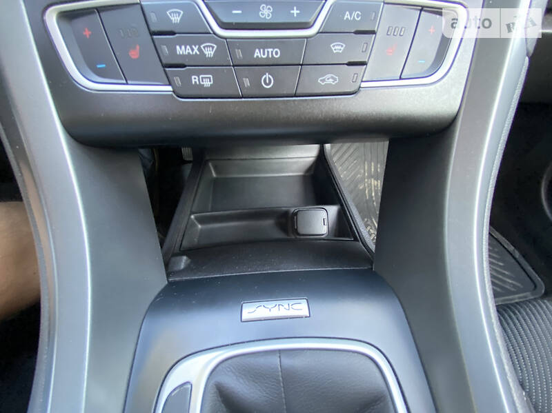 Лифтбек Ford Mondeo 2017 в Черновцах фото 53 Лифтбек Ford Mondeo 2017 в Черновцах