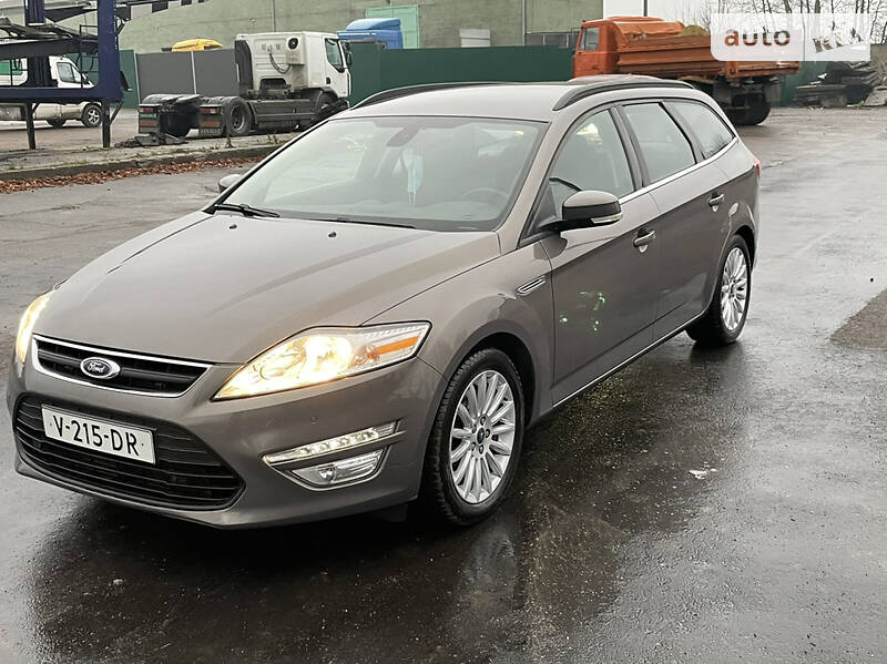 Универсал Ford Mondeo 2012 в Ровно