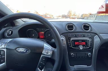 Седан Ford Mondeo 2012 в Днепре