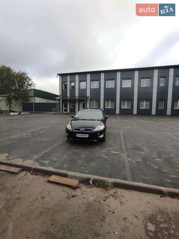 Лифтбек Ford Mondeo 2011 в Чернигове