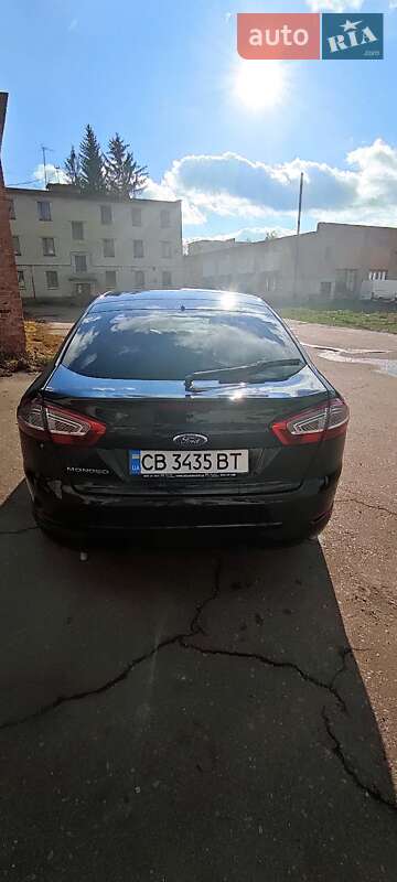 Лифтбек Ford Mondeo 2011 в Чернигове