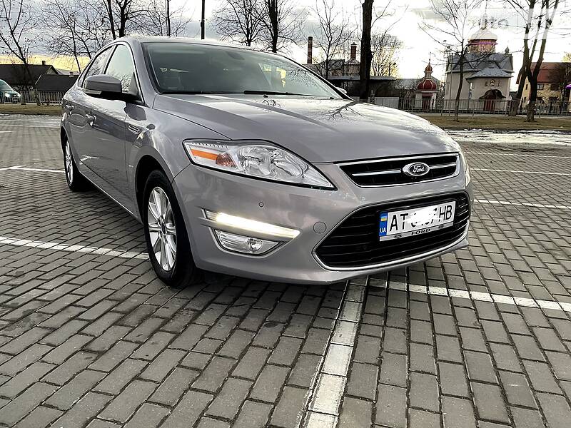 Седан Ford Mondeo 2014 в Коломые