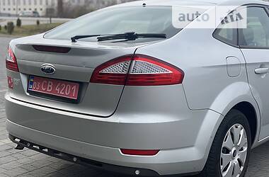 Седан Ford Mondeo 2009 в Жидачове