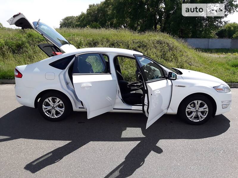 Седан Ford Mondeo 2013 в Киеве фото 20 Седан Ford Mondeo 2013 в Киеве